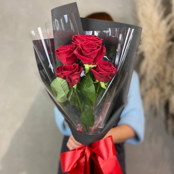 5 роз ред наоми в Барнауле