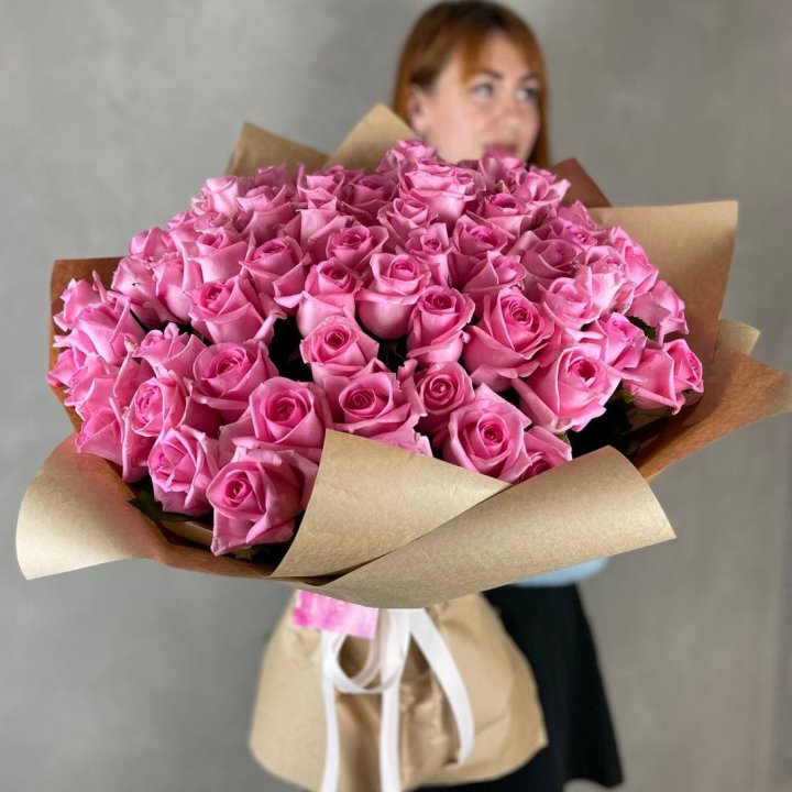 101 розовая роза в Барнауле