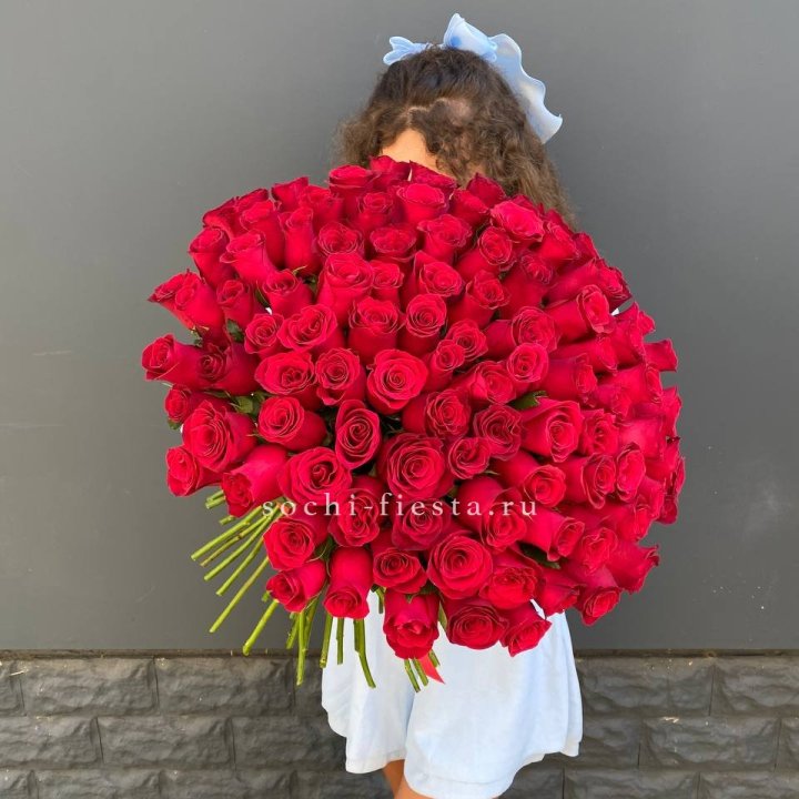101 красная роза в Барнауле