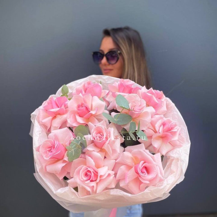 Букет роз "Минифу" в Барнауле