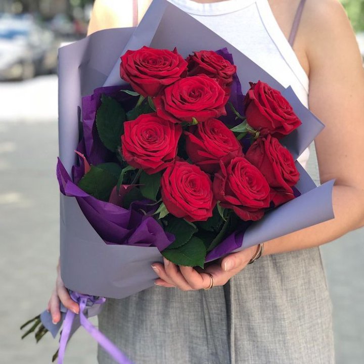 9  красных роз №1 в Барнауле