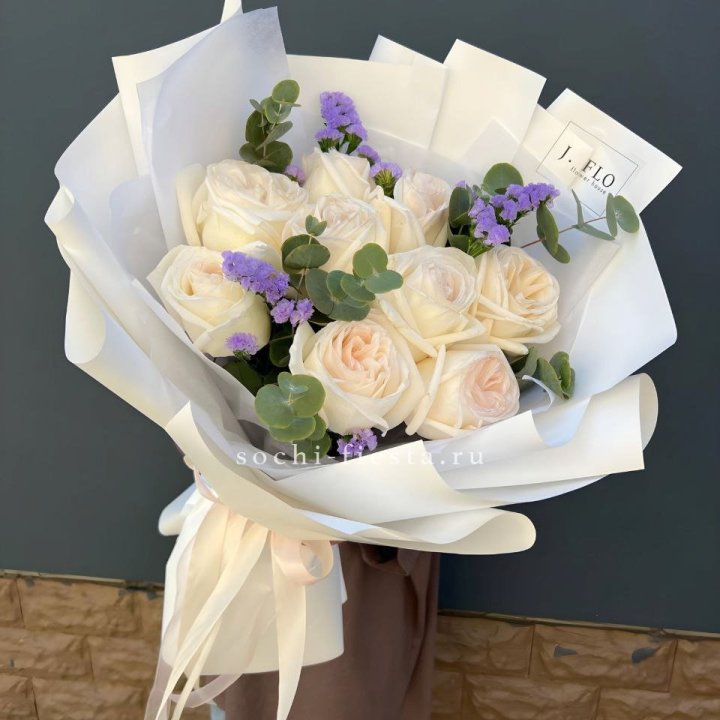Букет из роз Вайт охара в Барнауле