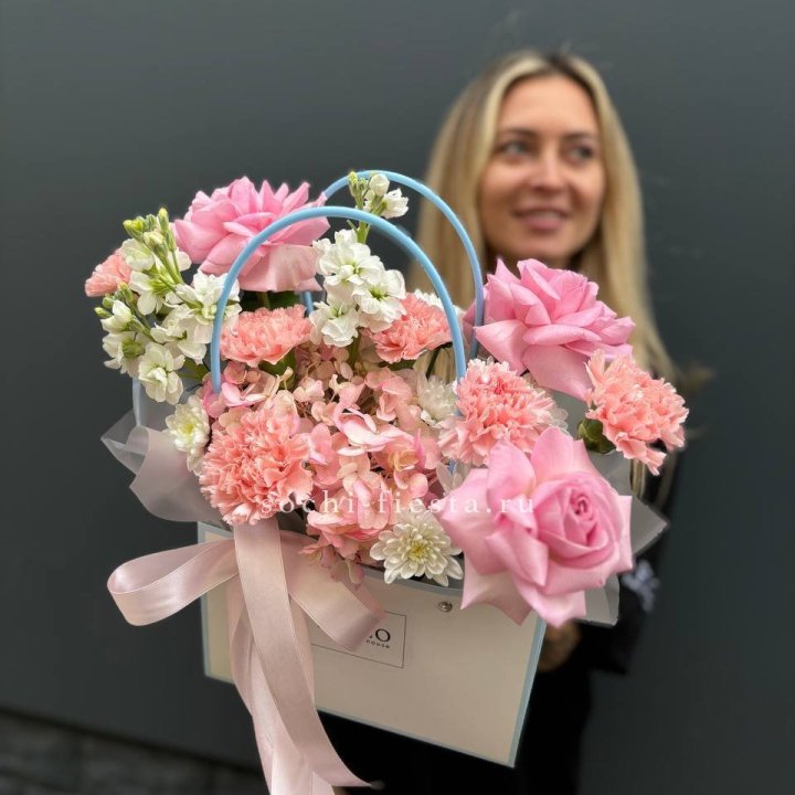 Сумочка "Бал цветов" в Барнауле