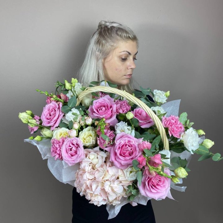 Цветочная корзина № 5 в Барнауле