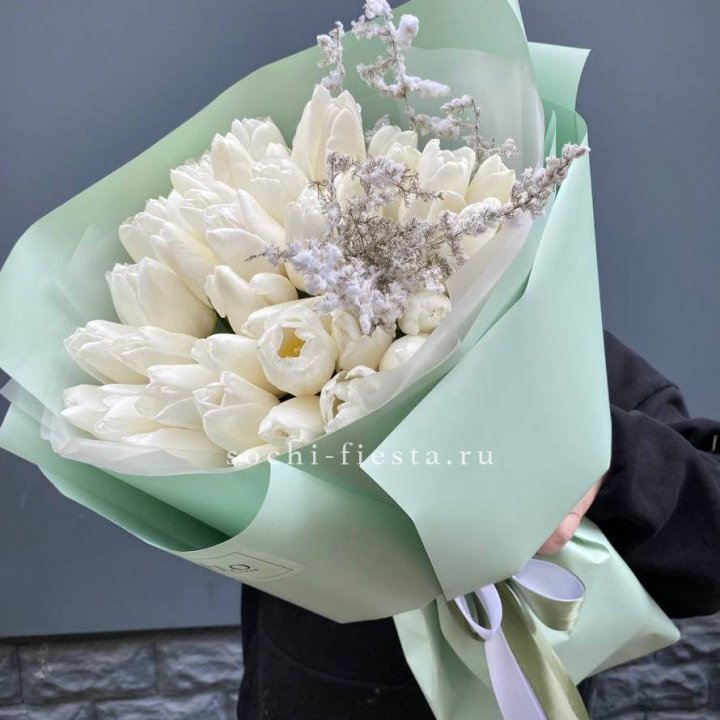 Букет белых тюльпанов "Бьянко" в Барнауле