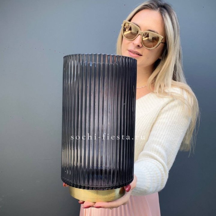 Стеклянная ваза №4 в Барнауле